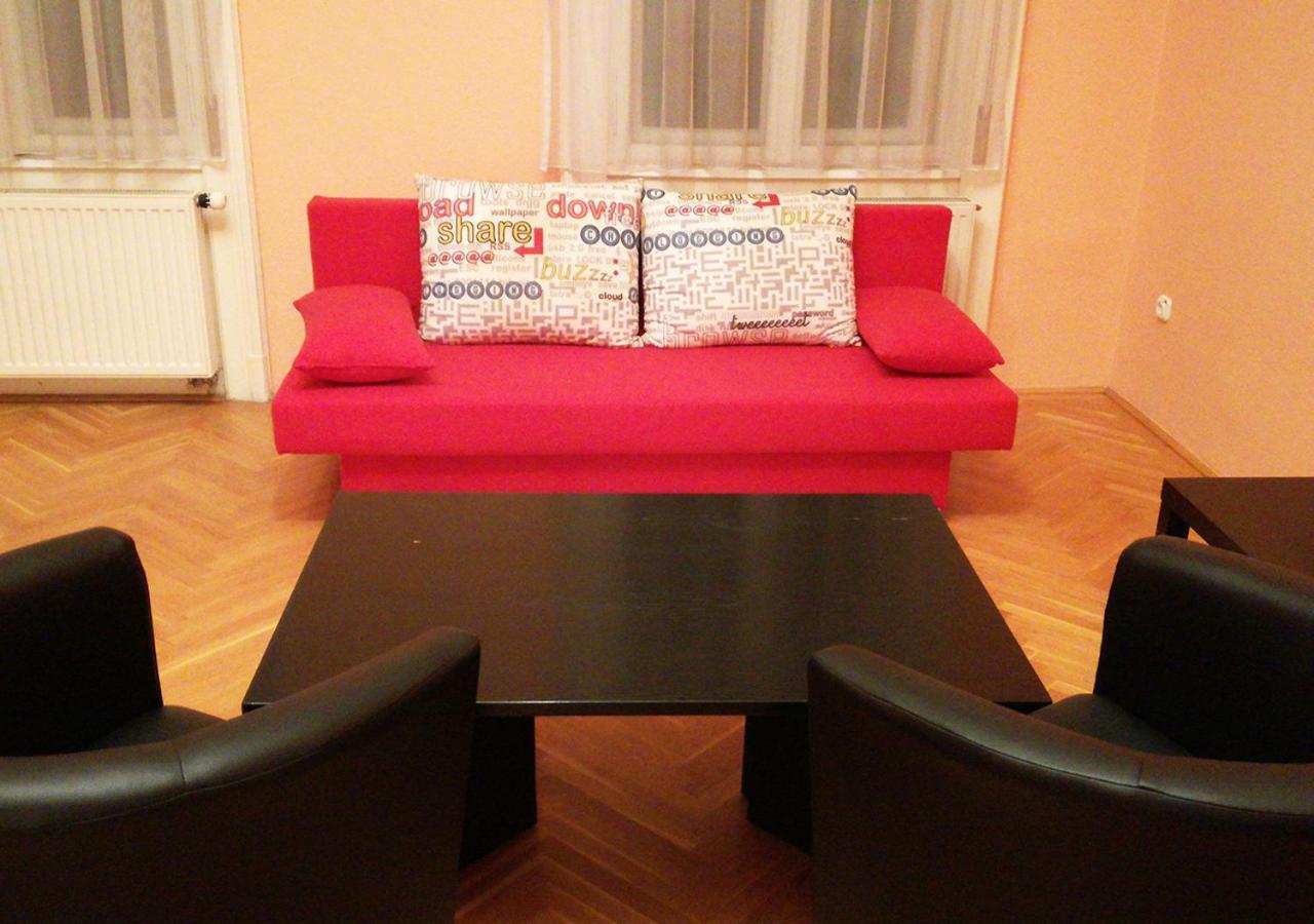 Caesar Apartman บูดาเปสต์ ภายนอก รูปภาพ