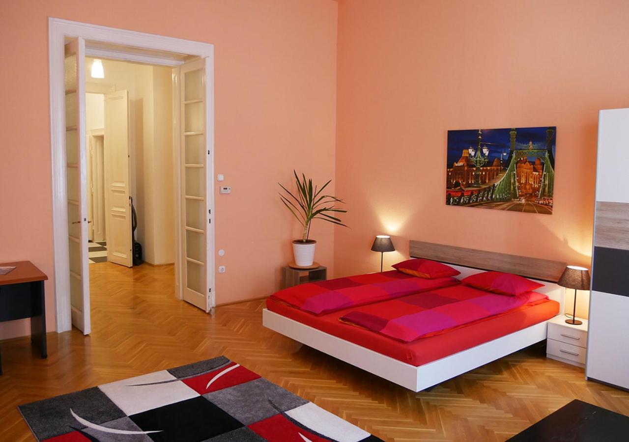 Caesar Apartman บูดาเปสต์ ภายนอก รูปภาพ